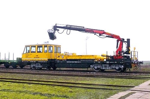 MÁV receives new track maintenance vehicles ...