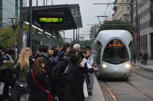 With T.C.L (metro, bus, trams) - Expat Agency Lyon