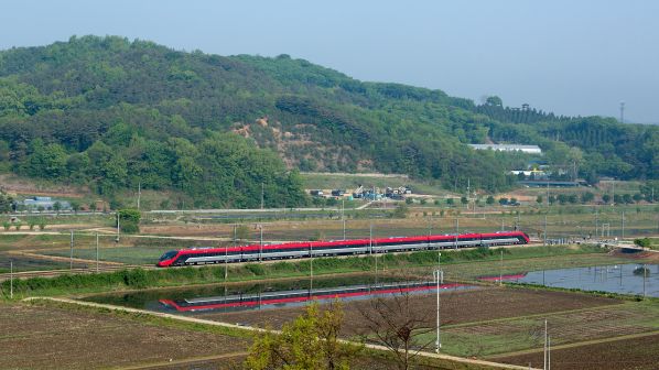 Korail orders 34 EMUs from Woojin - International Railway Journal
