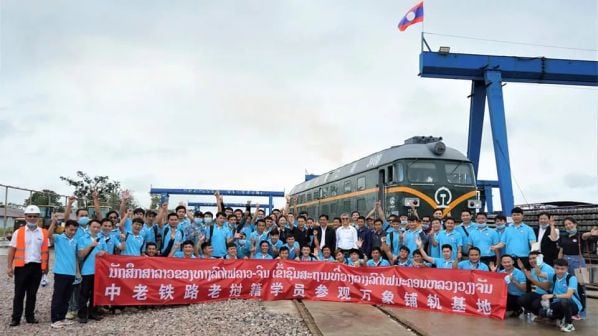 Workers on the Laos-Chinese Railway